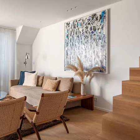 Stunning Duplex - 3 Bedroom - 2 Sunny Terrasses