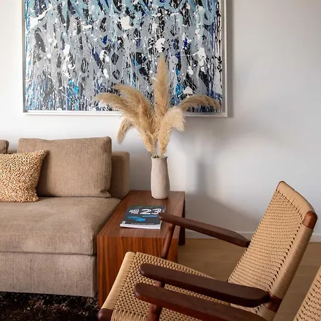 Stunning Duplex - 3 Bedroom - 2 Sunny Terrasses